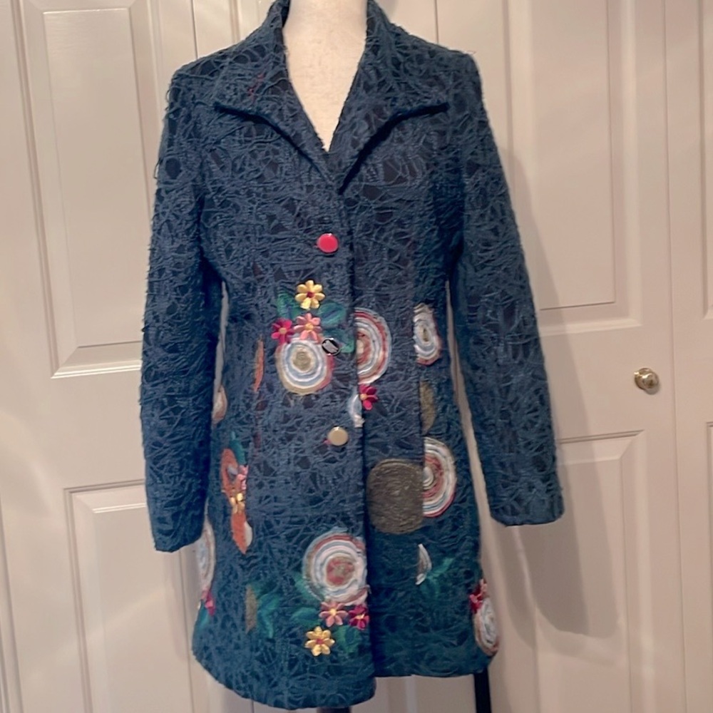 DisplayParis coat
